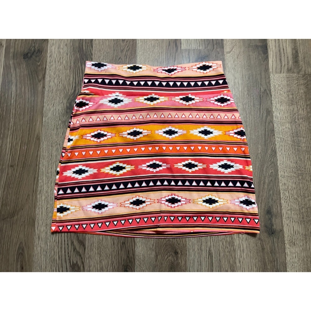 Free Kisses Skirt, Youth Girls Size Small, Pink Black Orange, Aztec